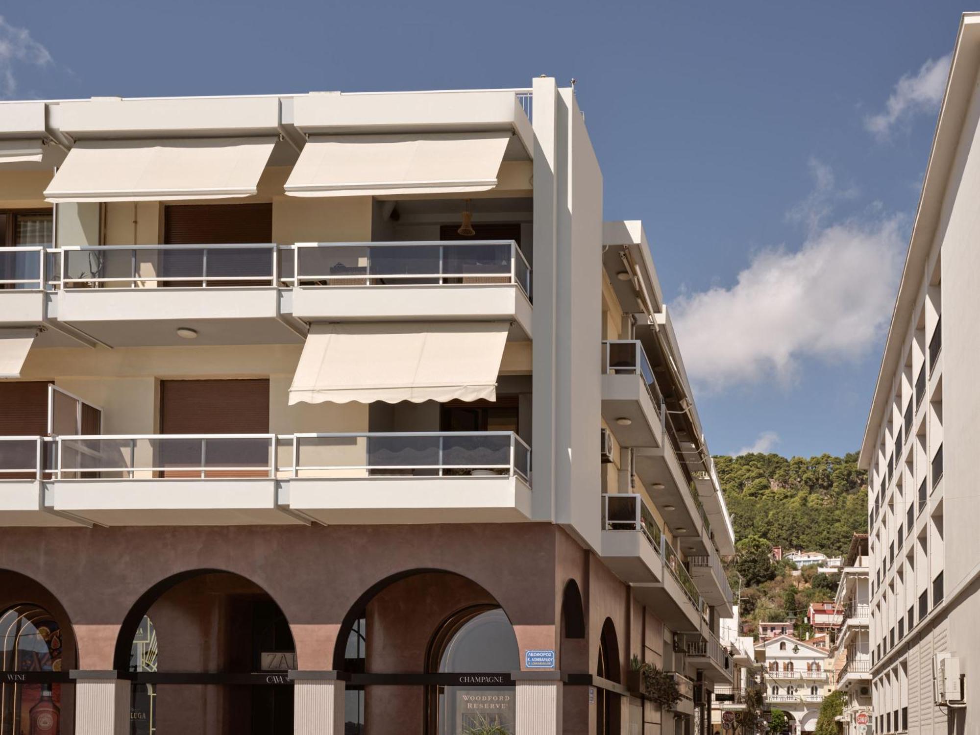 Monopolio Waterfront Apartment With Sea View, By Zantewize Eksteriør bilde